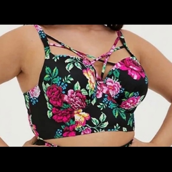 torrid Other - Torrid Floral Swimsuit TOP 2 XL NWT
